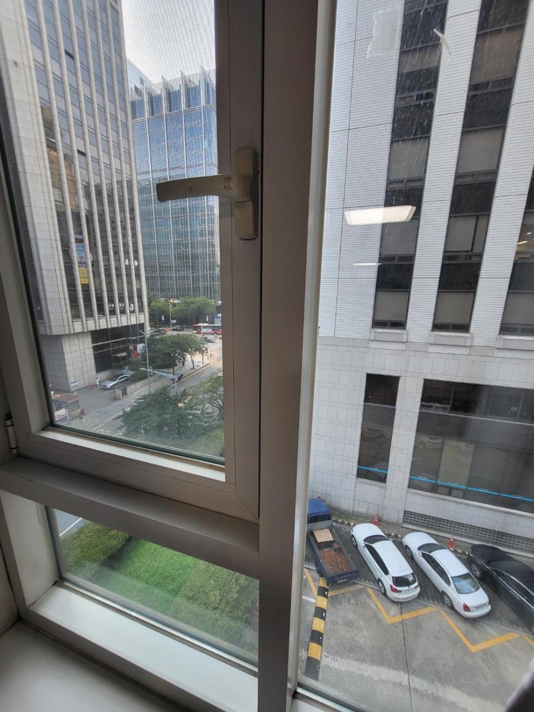 Apartment #perfect In Gangnam, Just 3 Minutes From Gangnam , 8 Minutes From Yeoksam Station Seoul